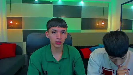 Juan_Nd_Steven — Stripchat recorded stream image, 18.05.2025 12:20