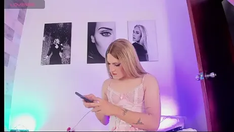 JESSI_NAOMI — Stripchat recorded stream image, 24.01.2025 04:00